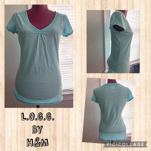 L.O.G.G. By H&M baby blue short sleeve V-neck T-shirt size Medium